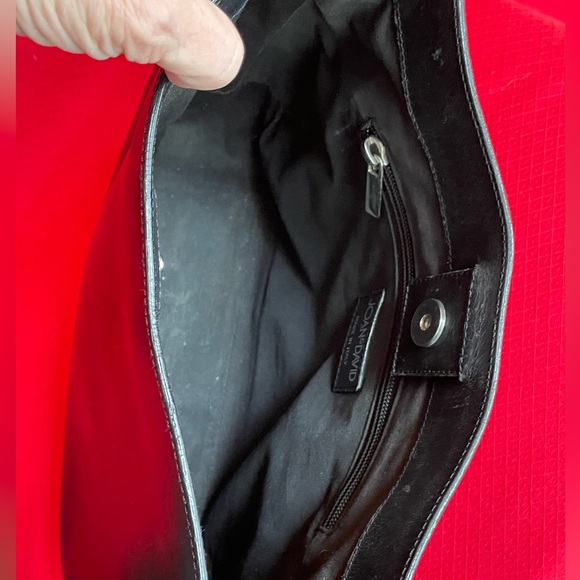👜 Joan & David Vintage Black Leather Shoulder Bag Made for n ITALY. 👜 - Picture 5 of 8
